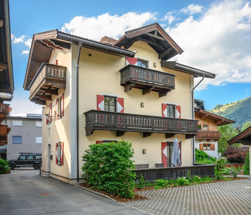 Stadtvilla Belle Kitz Im Zentrum Mit Sauna By Belle Stay Kitzbühel Exterior foto